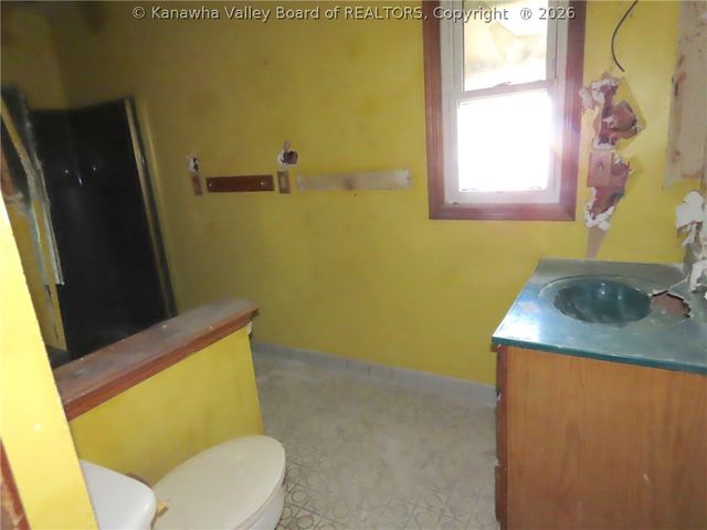 2624 Morrell Avenue, St Albans, WV 25177