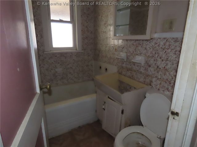 2624 Morrell Avenue, St Albans, WV 25177