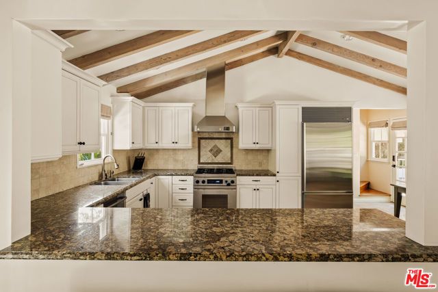 2583 Hutton Drive, Los Angeles, CA 90210