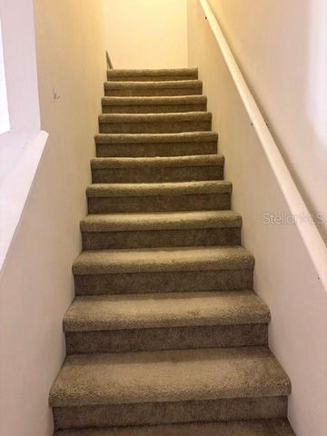 18157 PARADISE POINT DRIVE, Tampa, FL 33647