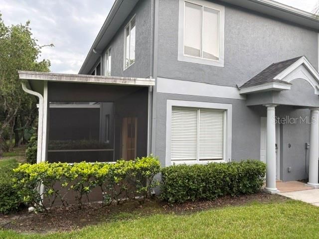 18157 PARADISE POINT DRIVE, Tampa, FL 33647