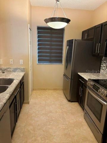 18157 PARADISE POINT DRIVE, Tampa, FL 33647