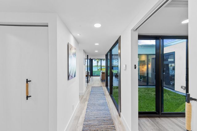 124 Lakeshore Drive G35, North Palm Beach, FL 33408