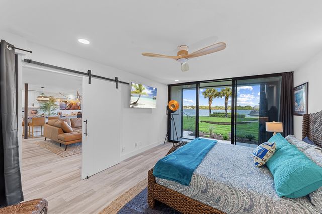 124 Lakeshore Drive G35, North Palm Beach, FL 33408