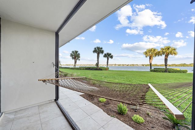 124 Lakeshore Drive G35, North Palm Beach, FL 33408