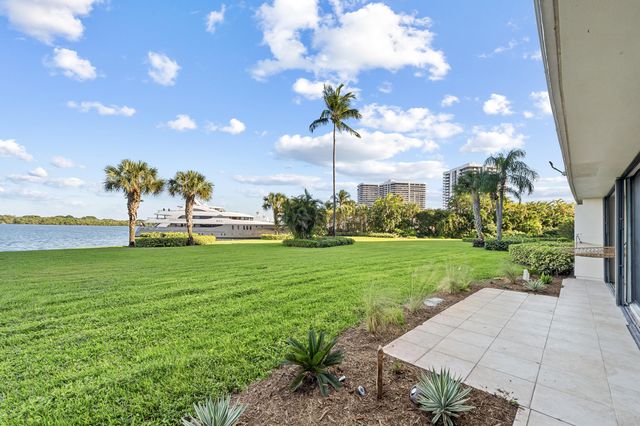 124 Lakeshore Drive G35, North Palm Beach, FL 33408