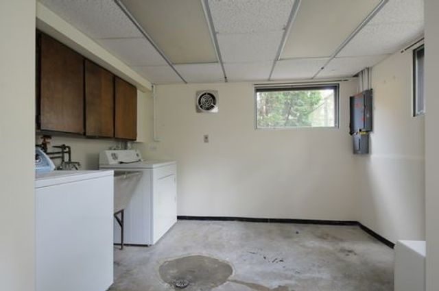 220 Elmwood Drive, Naperville, IL 60540