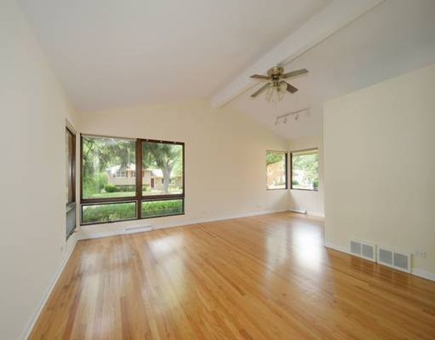 220 Elmwood Drive, Naperville, IL 60540