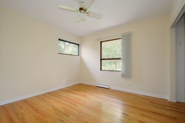 220 Elmwood Drive, Naperville, IL 60540