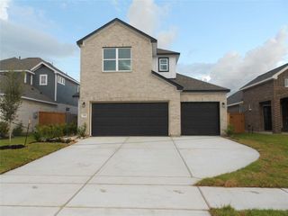 590 Long Branch Drive, Dayton, TX 77535