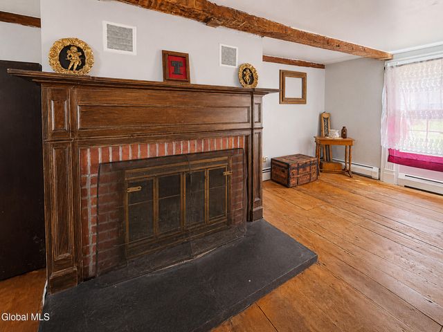 638 Hillcrest Road, New Baltimore, NY 12087