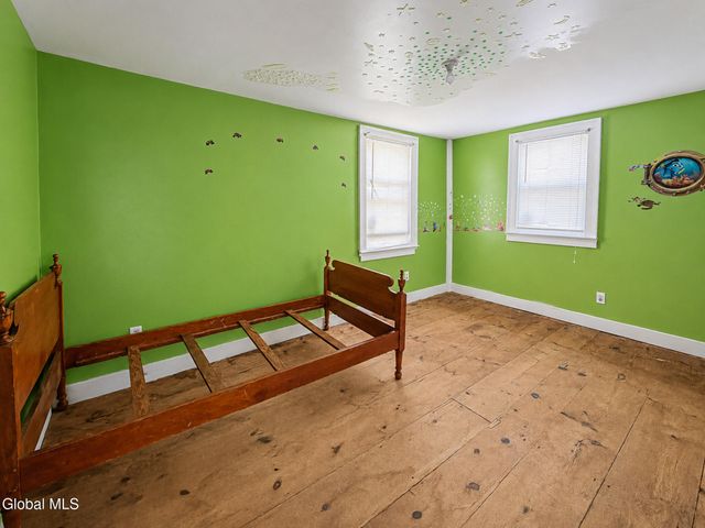 638 Hillcrest Road, New Baltimore, NY 12087