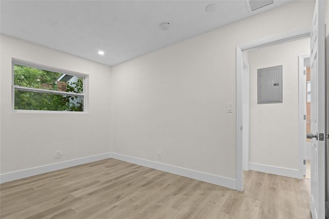 2941 NW 11th Court, Fort Lauderdale, FL 33311