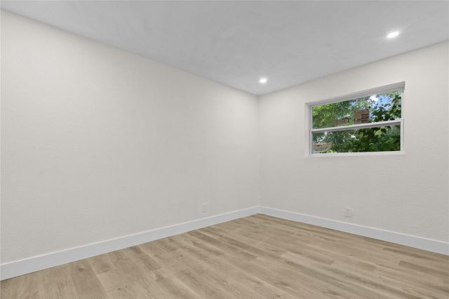 2941 NW 11th Court, Fort Lauderdale, FL 33311