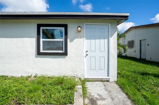 2941 NW 11th Court, Fort Lauderdale, FL 33311