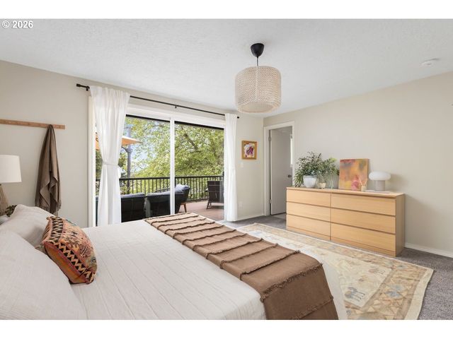 10723 Se 95TH Ct, Happy Valley, OR 97086