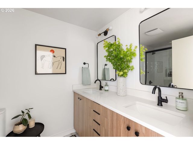 10723 Se 95TH Ct, Happy Valley, OR 97086