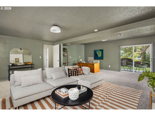 10723 Se 95TH Ct, Happy Valley, OR 97086