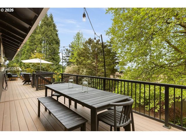 10723 Se 95TH Ct, Happy Valley, OR 97086