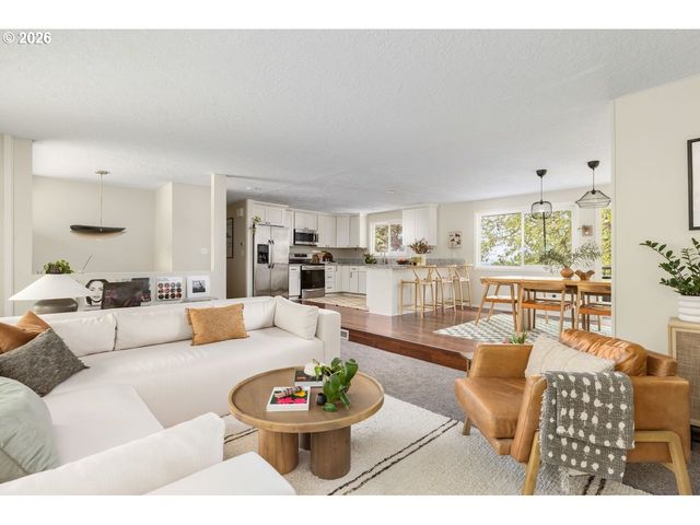 10723 Se 95TH Ct, Happy Valley, OR 97086