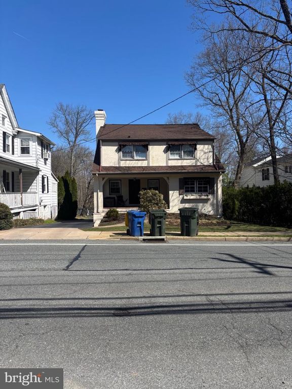 236 W MAIN ST, Newark, DE 19711