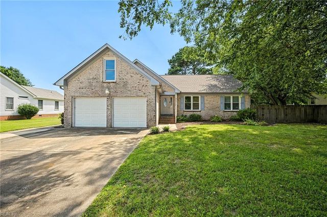 525 Queenswood TER, Chesapeake, VA 23322