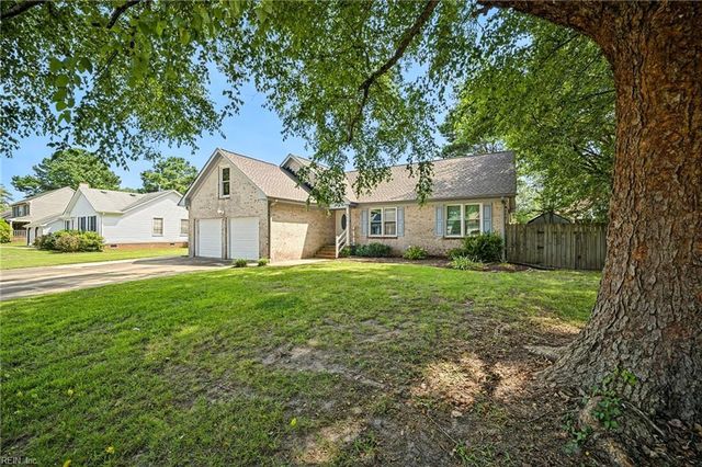 525 Queenswood TER, Chesapeake, VA 23322