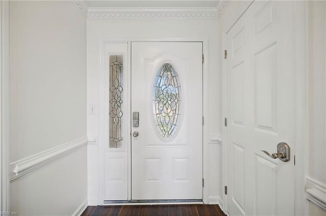 525 Queenswood TER, Chesapeake, VA 23322