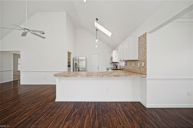 525 Queenswood TER, Chesapeake, VA 23322