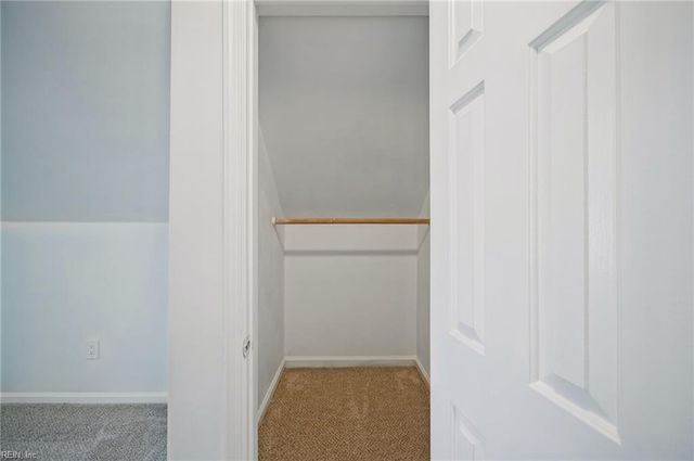 525 Queenswood TER, Chesapeake, VA 23322
