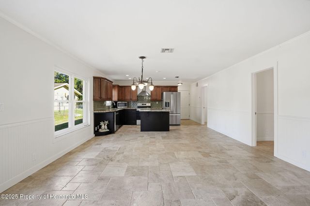 5995 S Shadytree Path, Homosassa, FL 34448