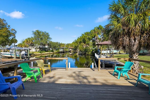 5995 S Shadytree Path, Homosassa, FL 34448