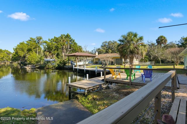 5995 S Shadytree Path, Homosassa, FL 34448