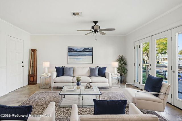 5995 S Shadytree Path, Homosassa, FL 34448