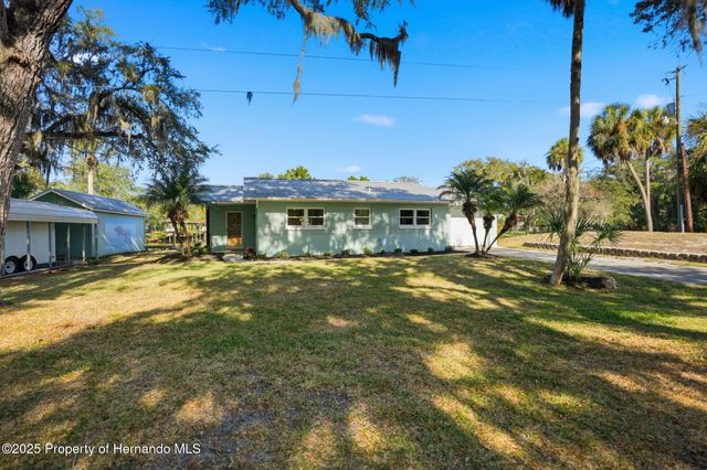 5995 S Shadytree Path, Homosassa, FL 34448