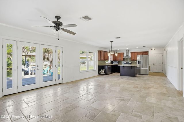 5995 S Shadytree Path, Homosassa, FL 34448