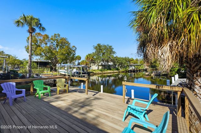 5995 S Shadytree Path, Homosassa, FL 34448
