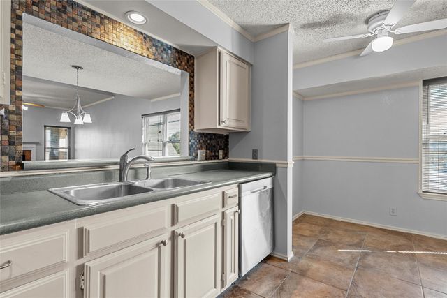 156 Pleasant Grove Lane 5, Waco, TX 76712