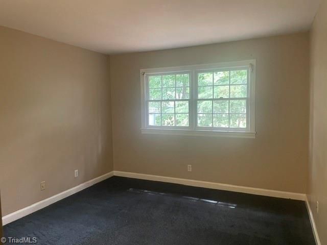 2811 Tully Square H, Winston-salem, NC 27106