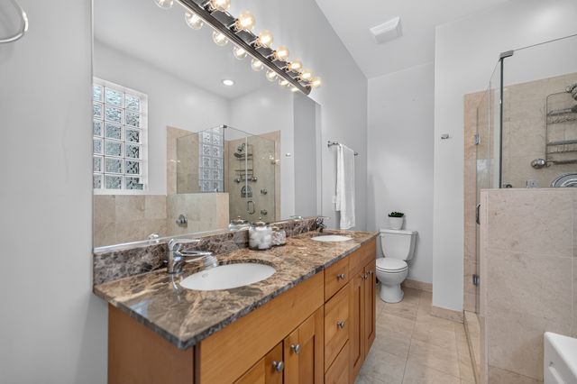 1022 N Wood Street 2, Chicago, IL 60622