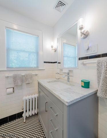 19 Pine Street, West Orange Twp., NJ 07052