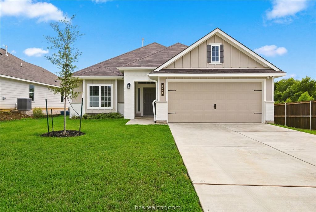 104 Hejl Drive, Caldwell, TX 77836 — exterior
