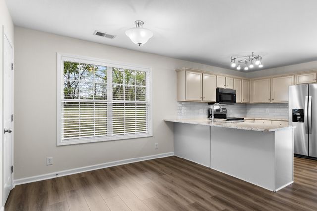 179 Alexander Blvd, Clarksville, TN 37040