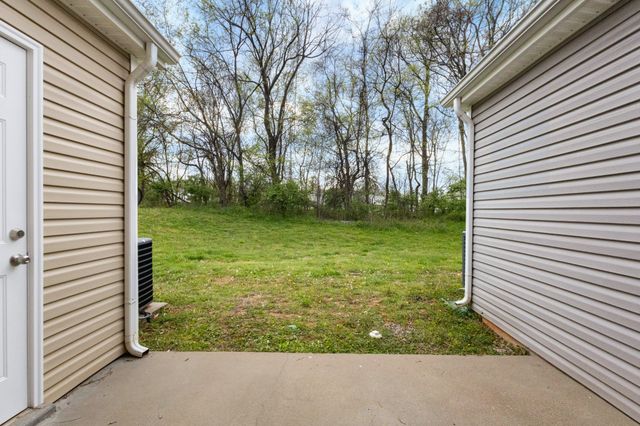 179 Alexander Blvd, Clarksville, TN 37040