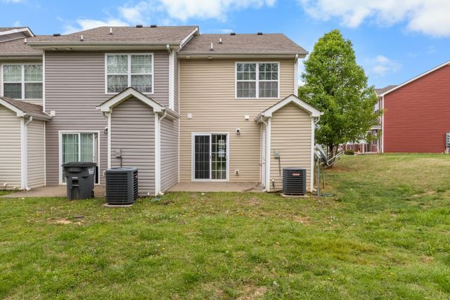 179 Alexander Blvd, Clarksville, TN 37040