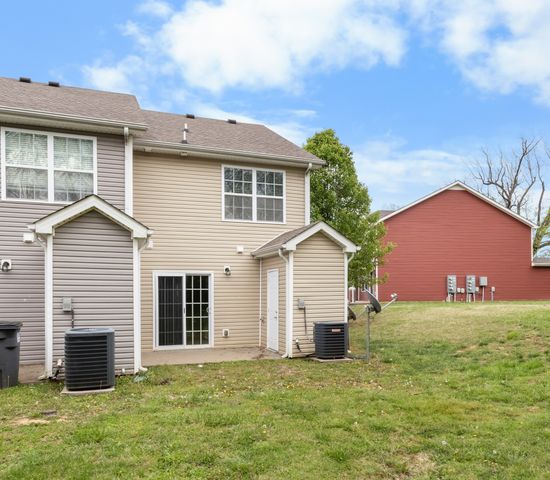 179 Alexander Blvd, Clarksville, TN 37040