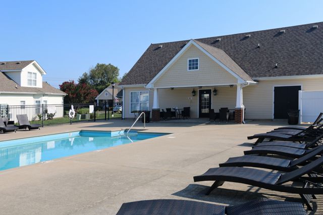 179 Alexander Blvd, Clarksville, TN 37040