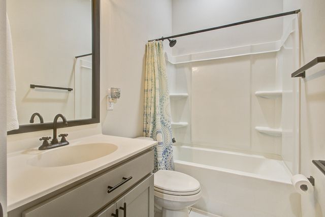 126 Clearblue Loop, Summerville, SC 29486