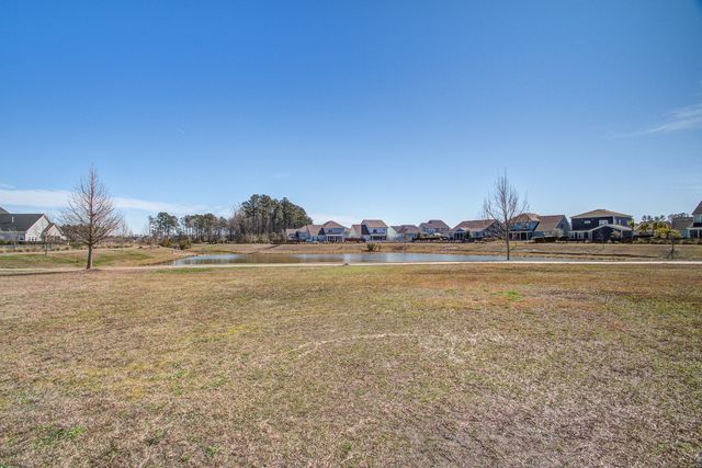 126 Clearblue Loop, Summerville, SC 29486