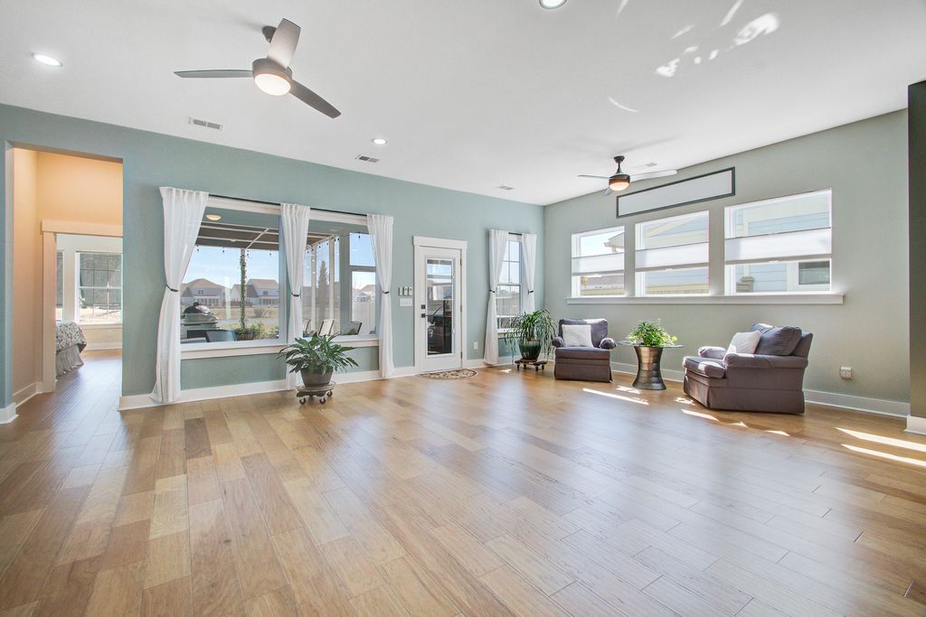 Image 17 of property listing at 126 Clearblue Loop, Summerville, SC 29486